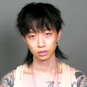 欧洲精品久久伊人一区二区
